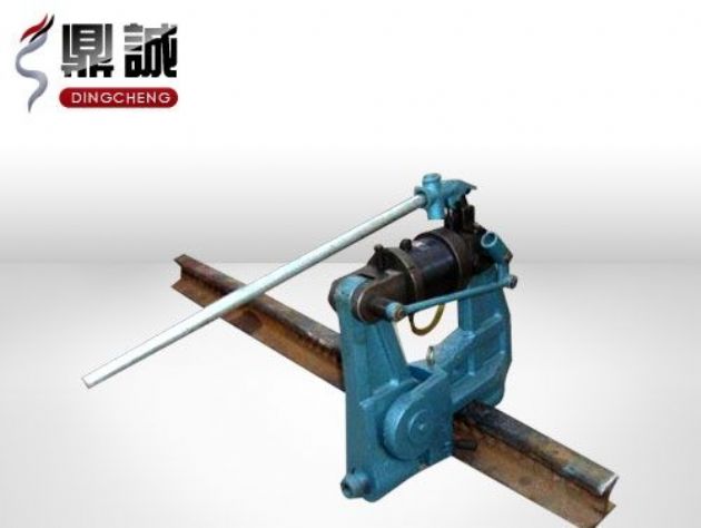 點(diǎn)擊查看詳細(xì)信息<br>標(biāo)題：液壓鋼軌擠孔機(jī) 閱讀次數(shù)：4260